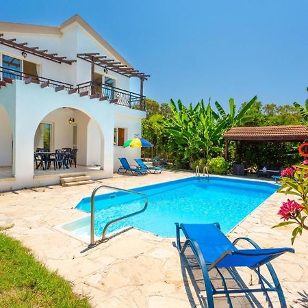 Sun Beach Villa Thio Polis Exterior photo