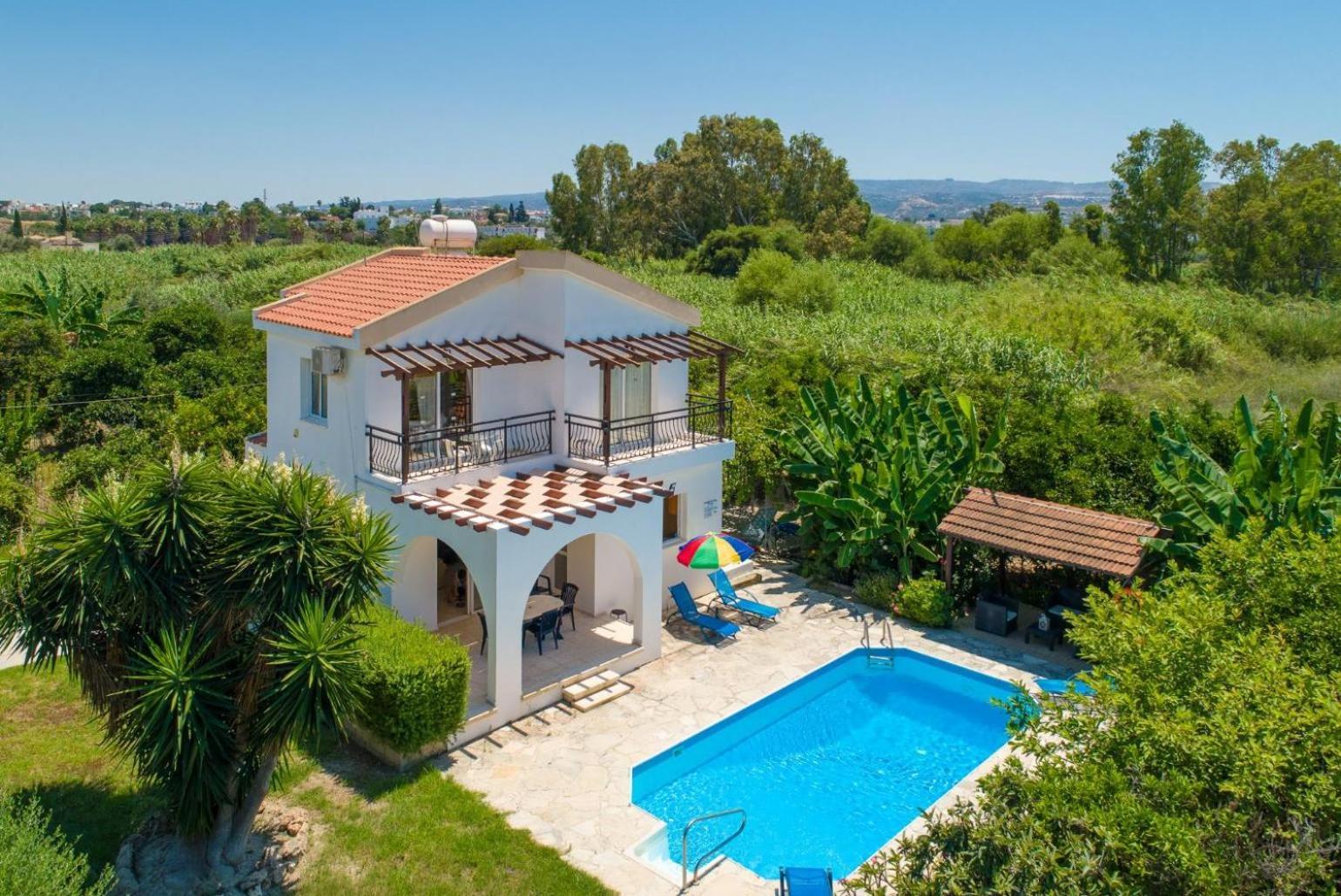 Sun Beach Villa Thio Polis Exterior photo